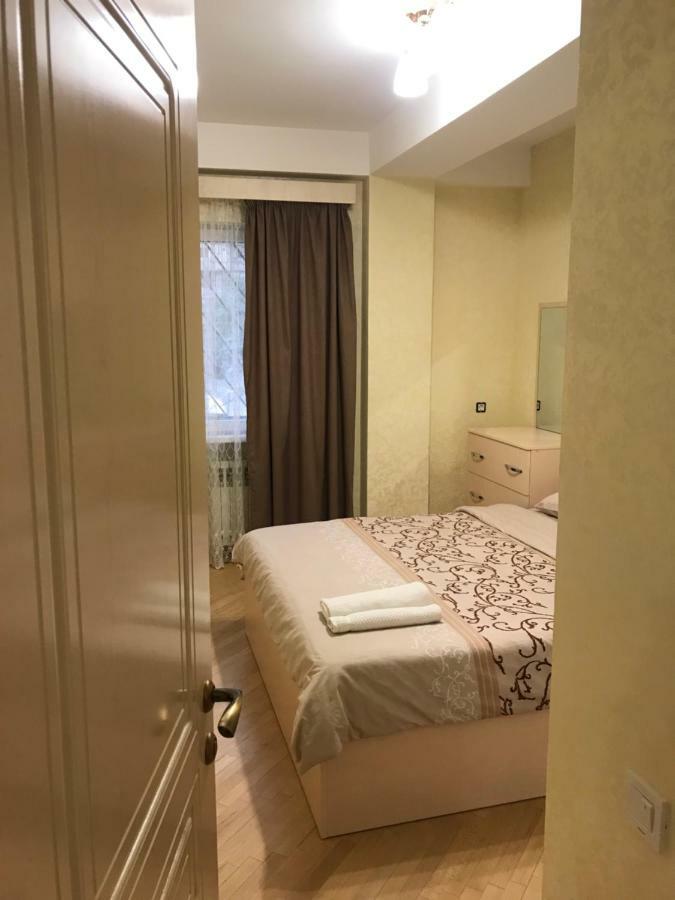 Comfortable Apartment In Center Jerevan Eksteriør bilde